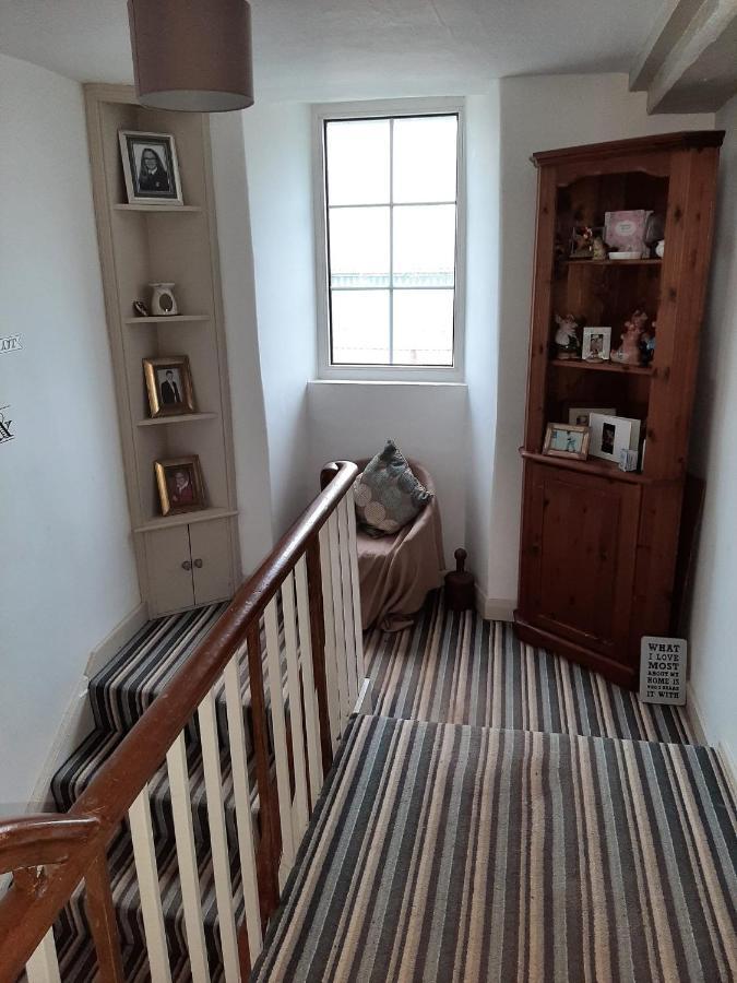 Saltcotes Farm Bed and Breakfast Ulverston Εξωτερικό φωτογραφία
